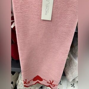 Valentines Decorative Throw Scalloped Hearts & Bows Rachel Zoe Pink and Red ❤️💕